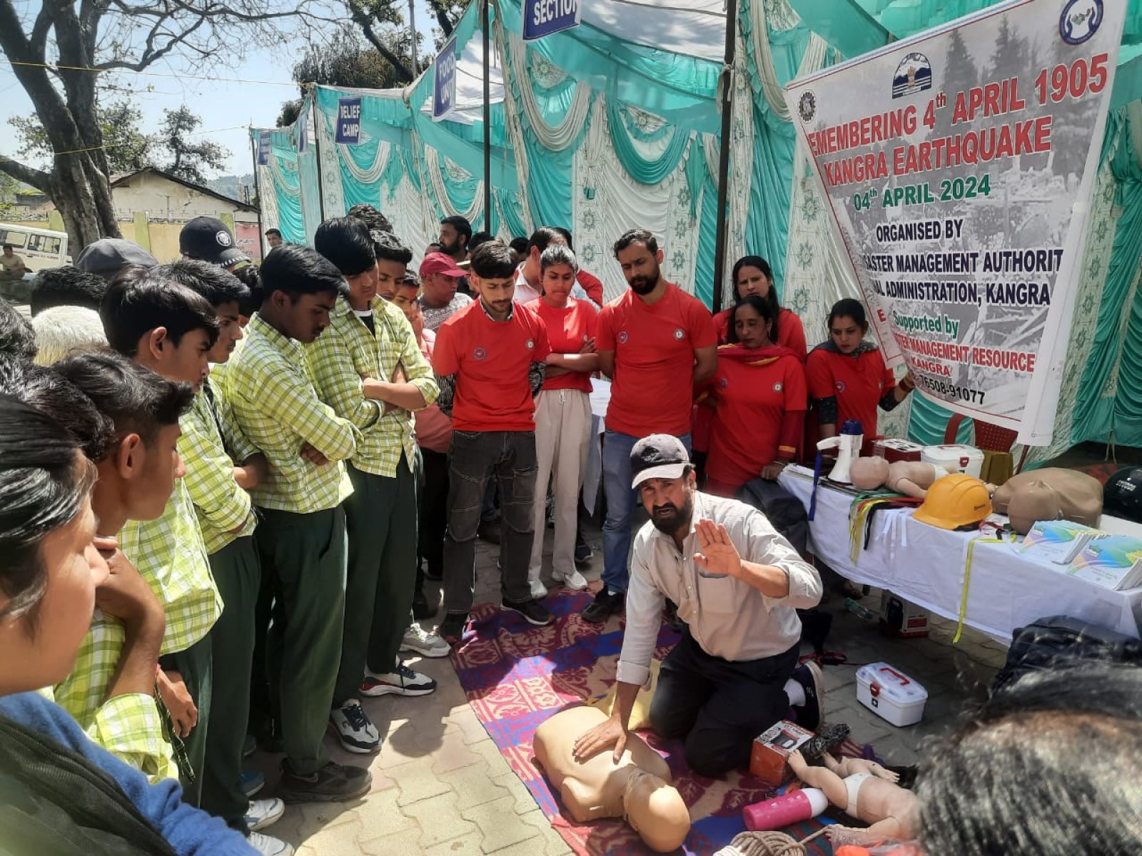 1905 में कांगड़ा क्षेत्र में आए भूकंप की याद में आपदा जागरुकता मॉक ड्रिल का हुआ आयोजन।