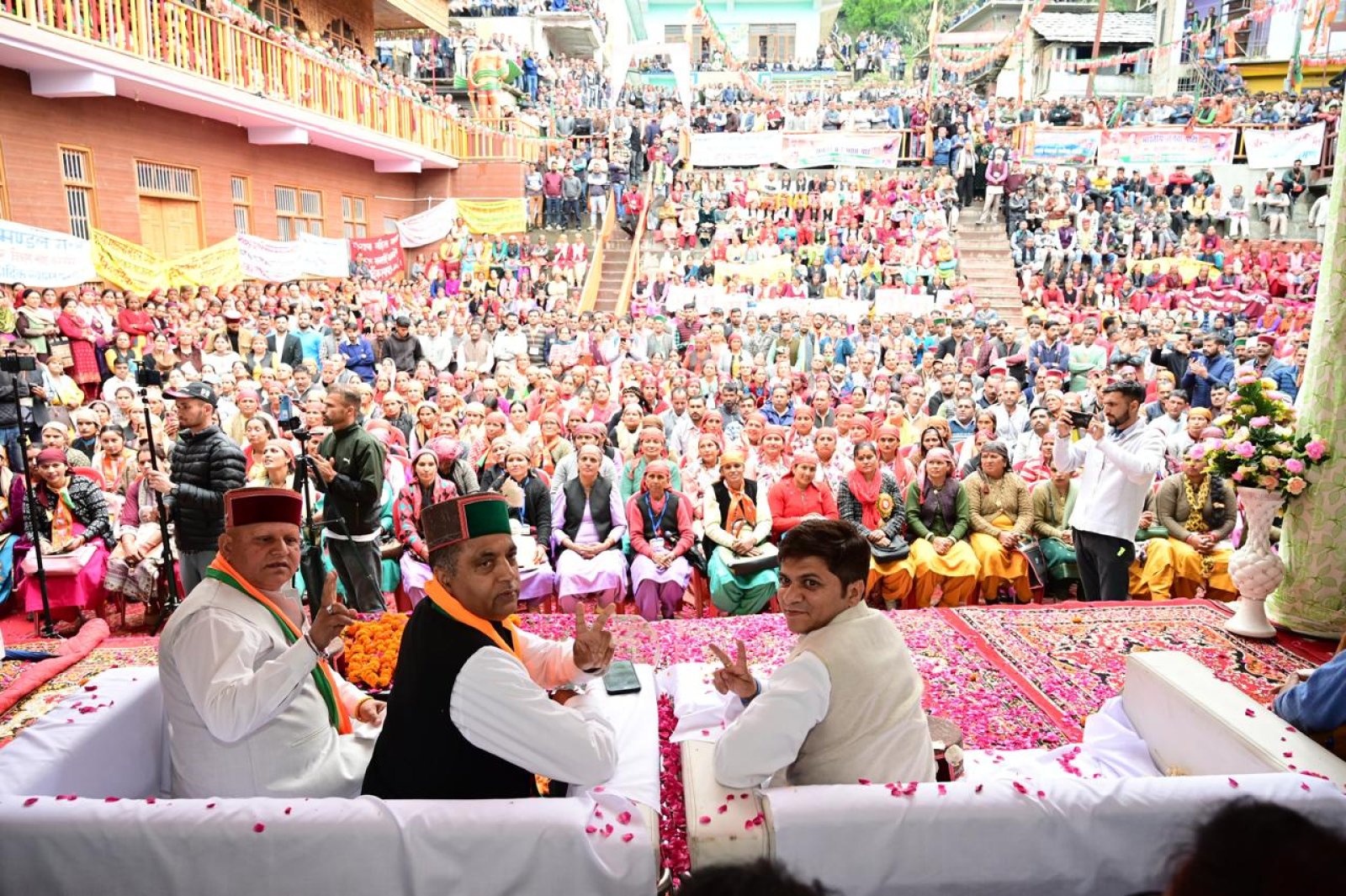 कांग्रेस के पंद्रह महीने में सालों पीछे चला गया हिमाचल: जयराम ठाकुर