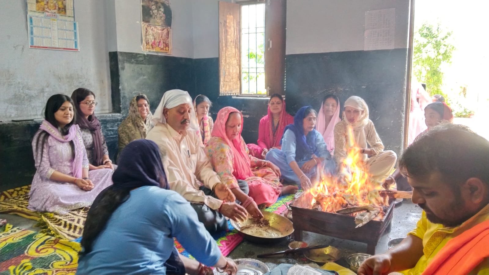 आदर्श मॉडल पब्लिक स्कूल में नए सत्र का आगाज, हवन यज्ञ के साथ