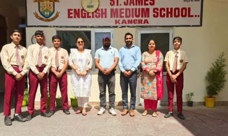 सेंट जेम्स स्कूल के छात्र कनव ने 97.29 ℅ अंक लेकर दसवीं की  परीक्षा उत्तीर्ण की। 