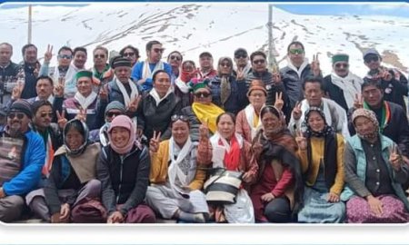 दुनिया का सबसे ऊंचा मतदान केंद्र, सिर्फ 52 वोटरों के लिए यहां पहुंचता है चुनाव आयोग