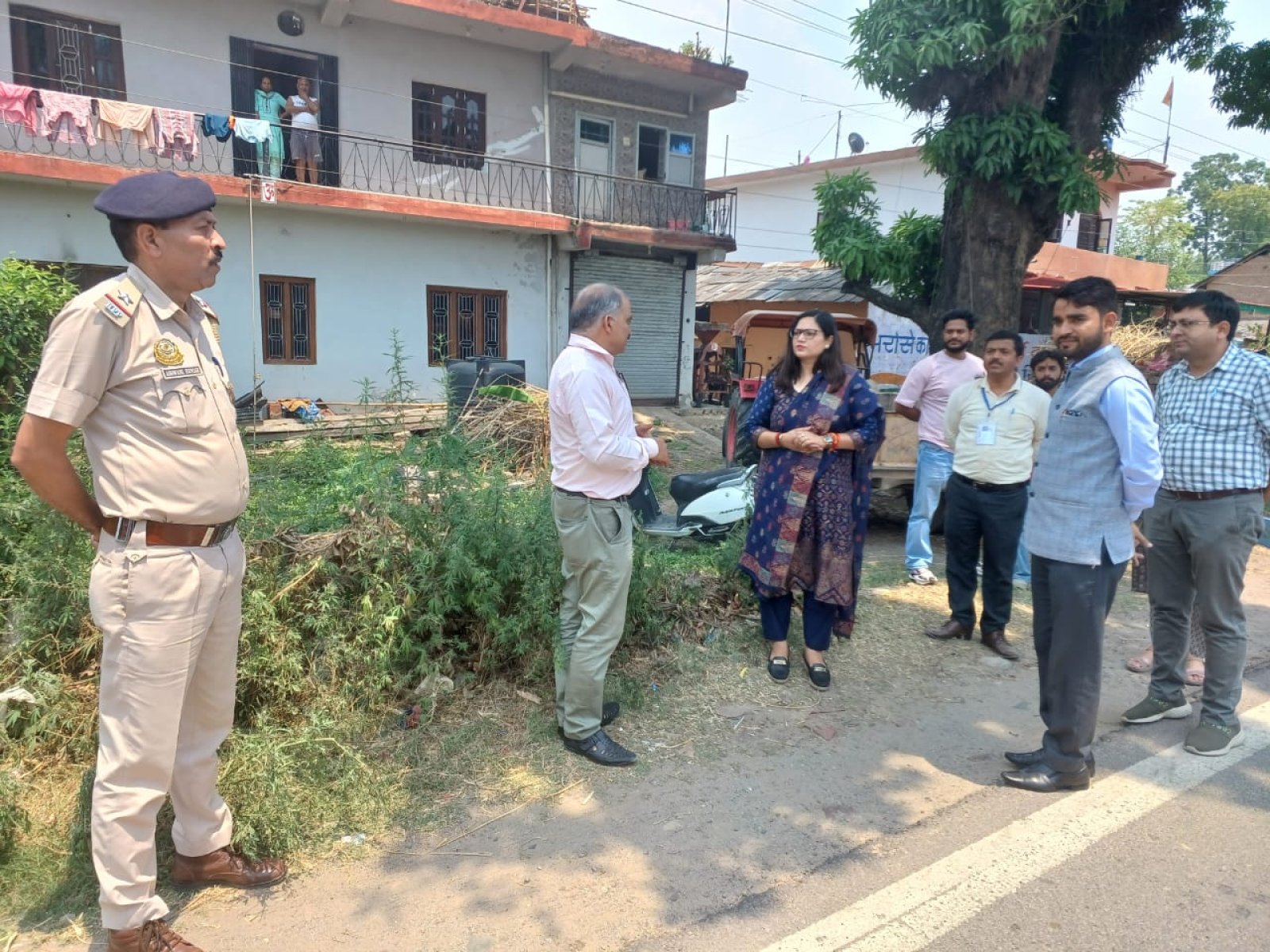 चुनाव व्यय पर्यवेक्षक प्रतिभा चौधरी ने कांगड़ा में अधिकारियों संग की बैठक
