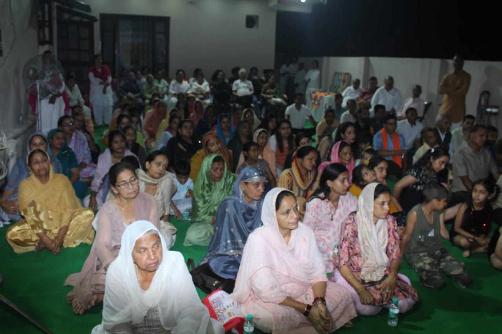 कथुरिया निवास कांगड़ा में दूसरे दिन भी जारी रहा श्री हरि कथा आयोजन