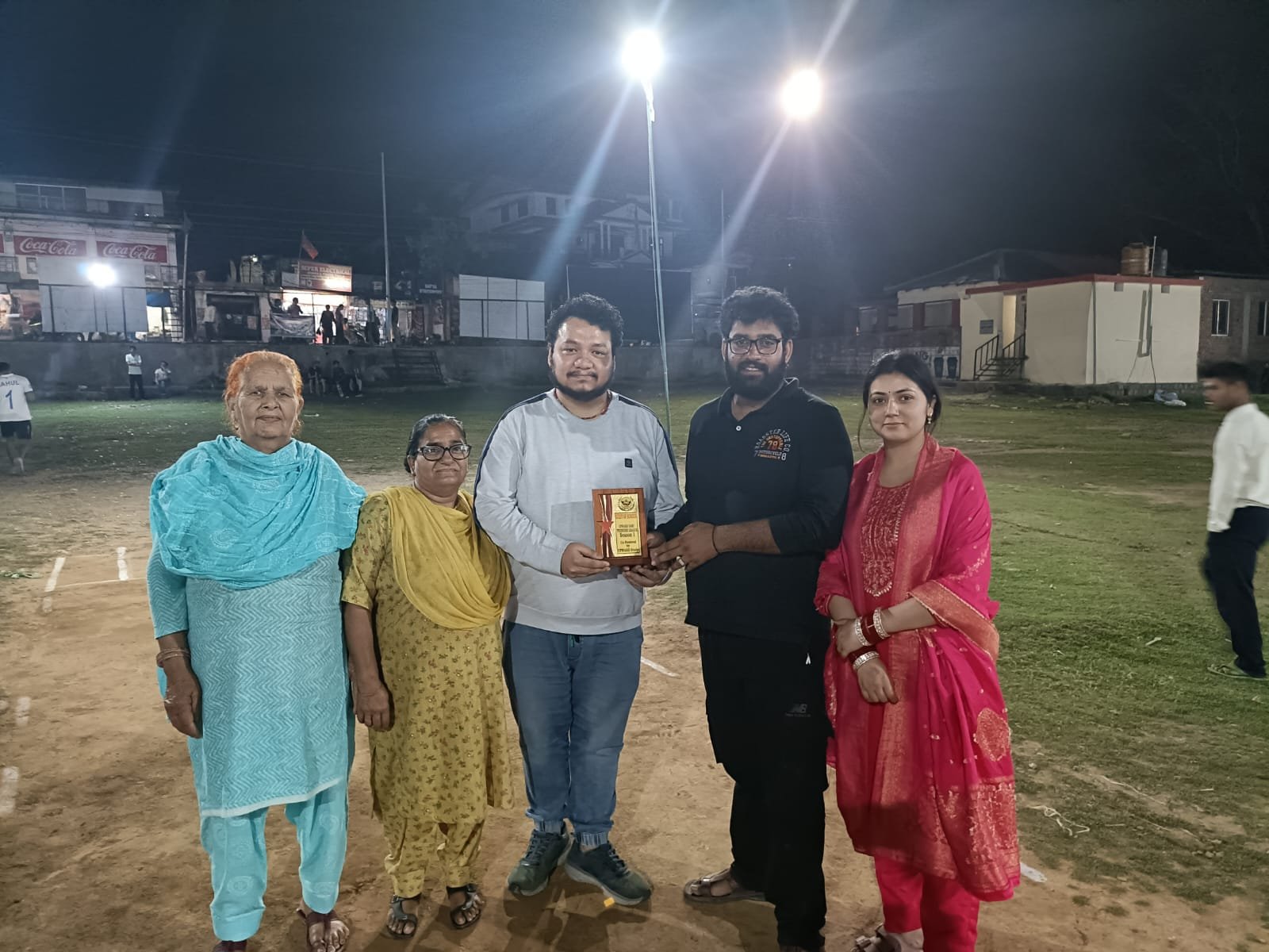 मेला ग्राउंड दाड़ी में डे नाइट क्रिकेट टूर्नामेंट हुआ शुरू