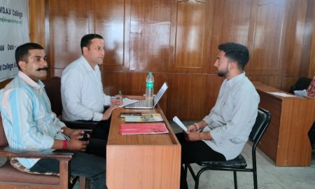 एमसीएम डीएवी कॉलेज कांगड़ा में किया केंपस प्लेसमेंट शिविर का आयोजन