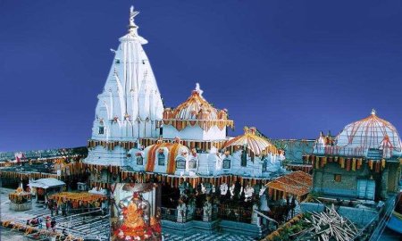 हर हर महादेव के जयकारों से गूंजा जमानाबाद