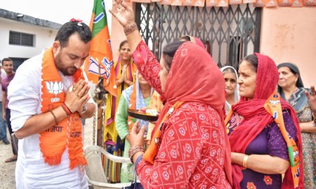 सरकार को गिराने के षड्यंत्र में हमीरपुर के भाजपा प्रत्याशी आशीष शर्मा आज पुलिस के सामने हुए पेश