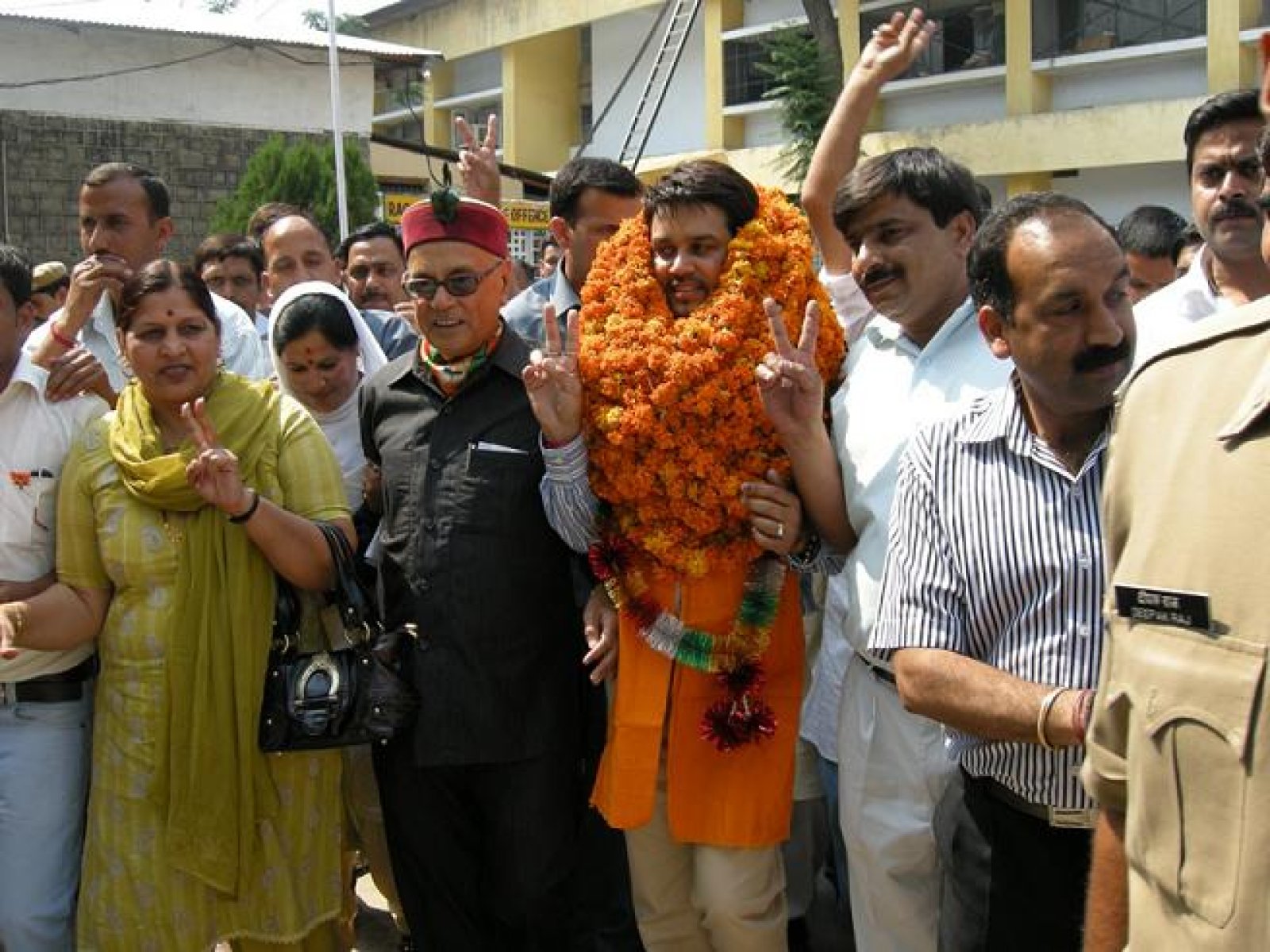 पांचवीं बार हमीरपुर के सांसद बने अनुराग  ठाकुर