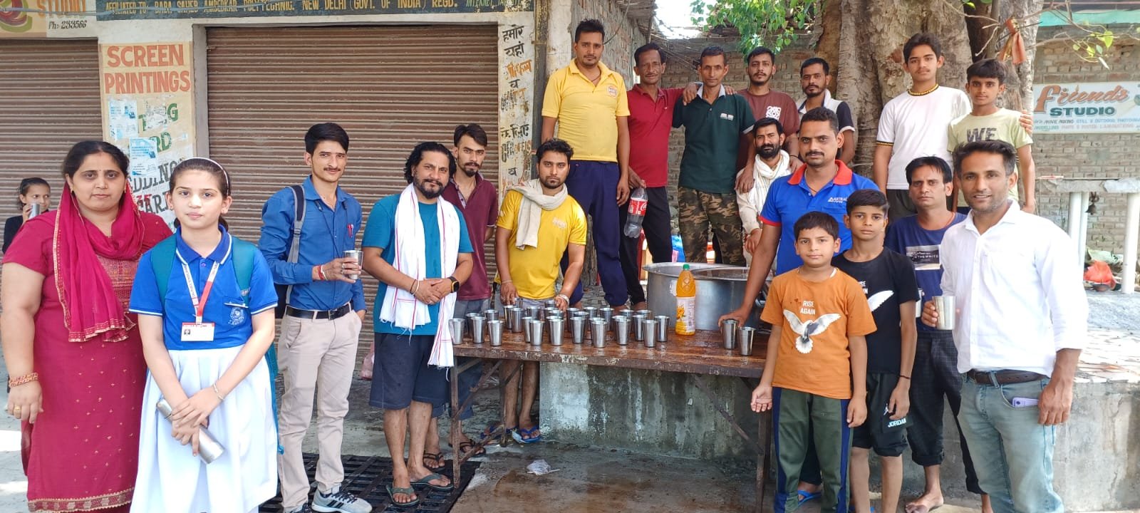 इस गर्मी में लोगों के लिए ठन्डे पानी की आस बन गयी छबील