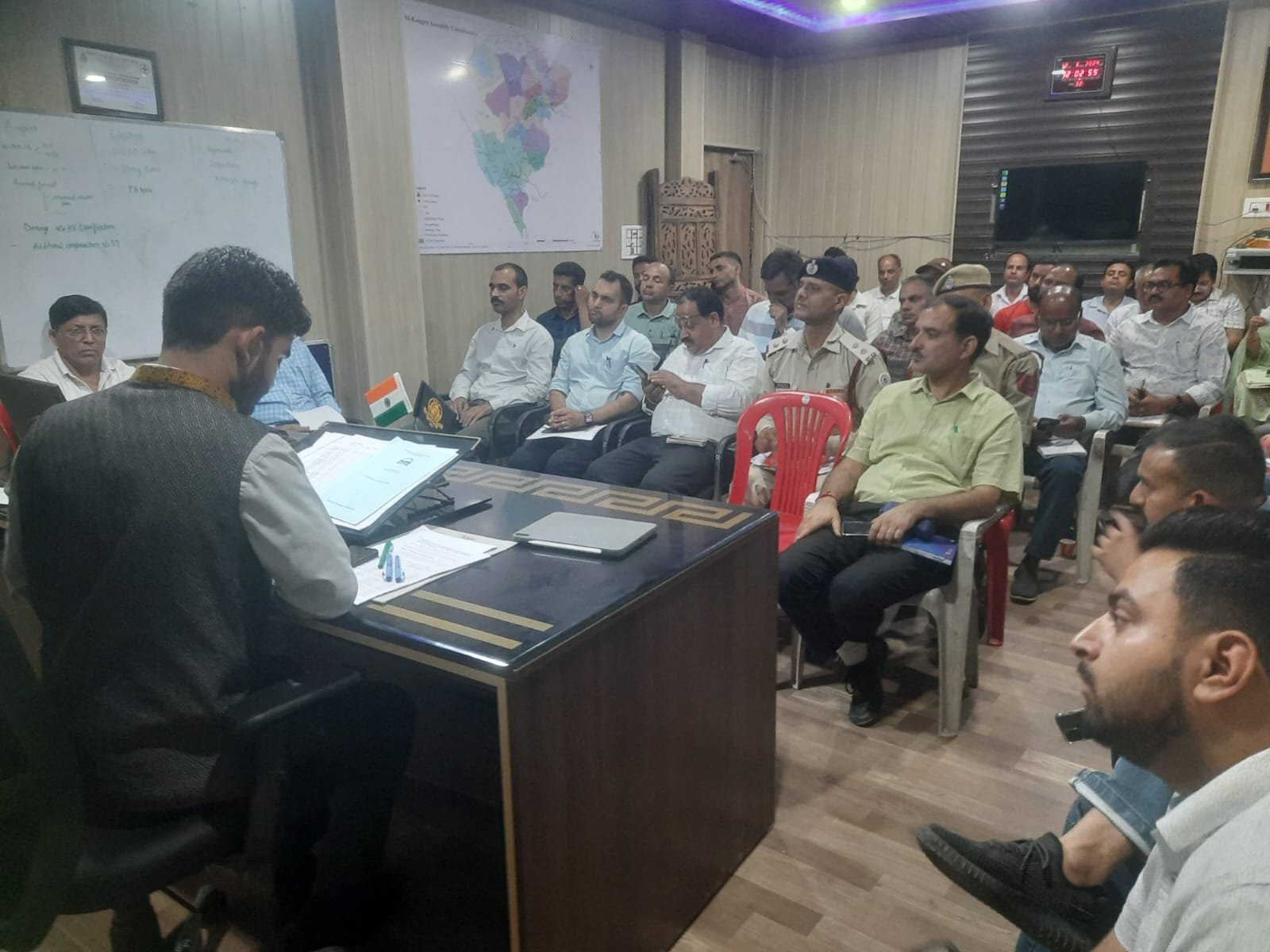 मानसून की तैयारियों को लेकर बैठक और आपदा प्रबंधन से निपटने के लिए 14 जून को होगी मेगा मॉक ड्रिल: एसडीएम कांगड़ा