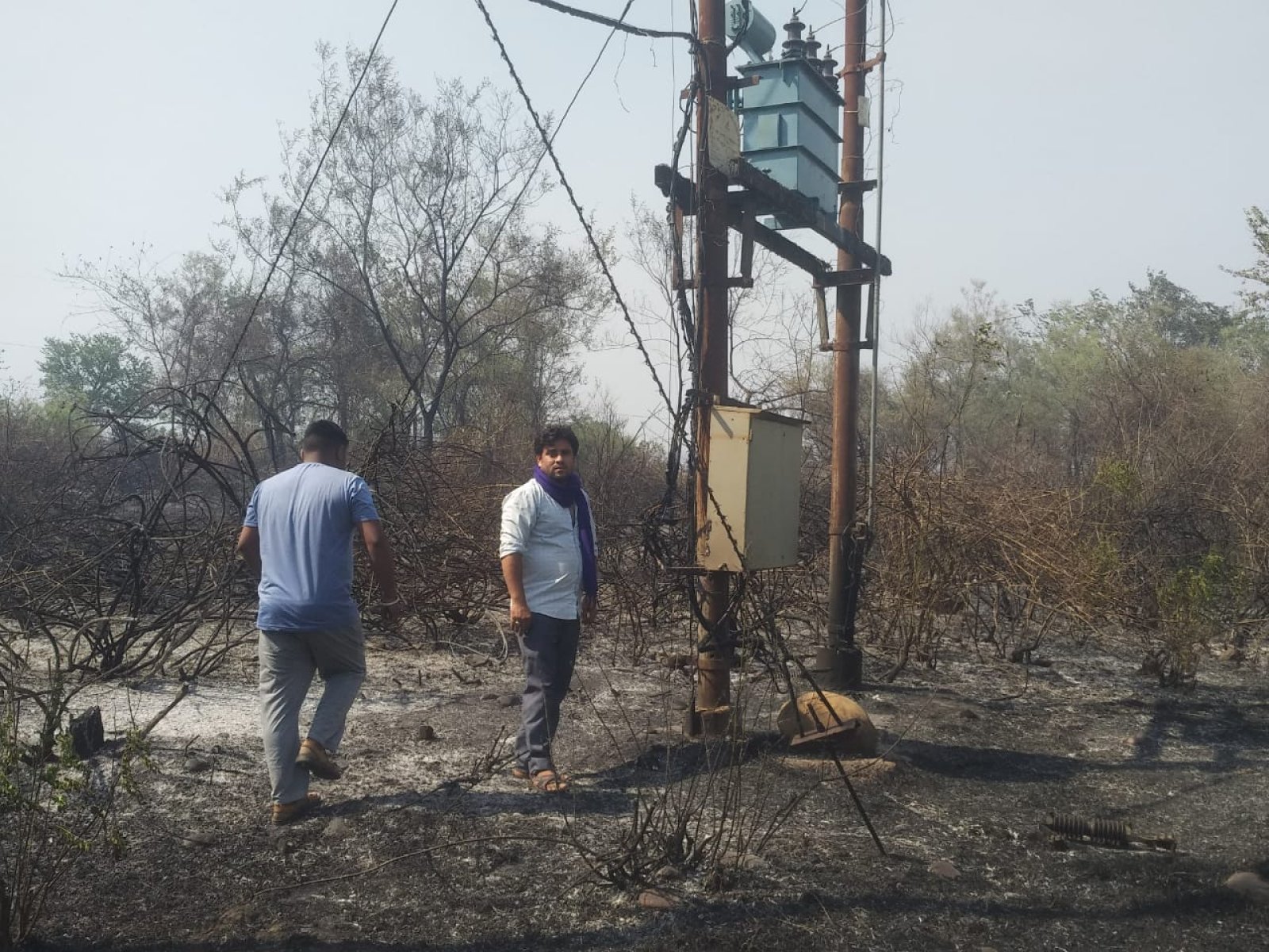 ट्रांसफार्मर में आग लगने से गुल हुई बिजली बहाल कर दी गई