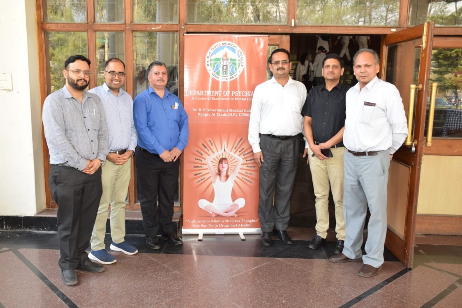 रैगिंग और मादक द्रव्यों के सेवन के खिलाफ जागरूकता सेमिनार किया आयोजित