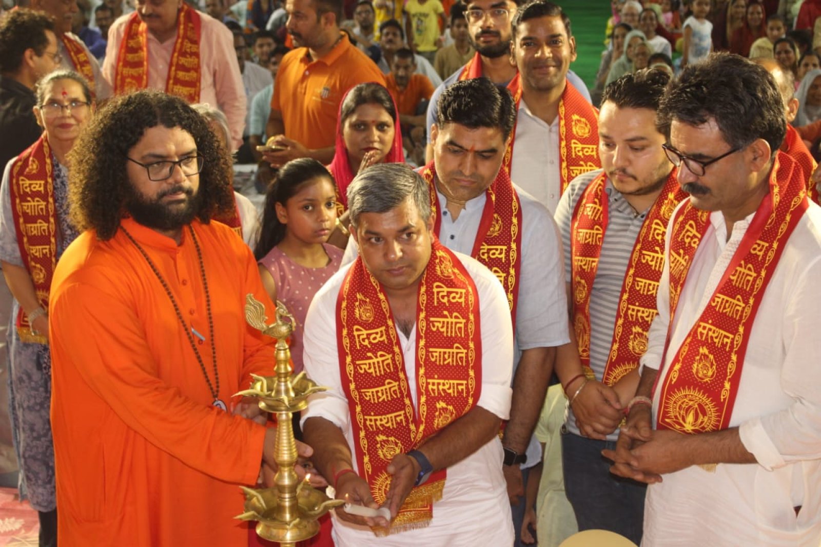 ईश्वर का साक्षात्कार करने के लिए जीवन में पूर्ण गुरु की आवश्यकता है :- डॉ. सर्वेश्वर