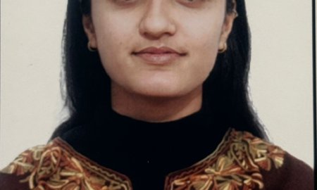 विश्वविद्यालय मेरिट लिस्ट में छाई डीएवी कॉलेज कांगड़ा की ईशानी