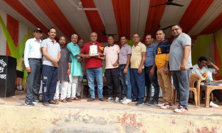 ग्राम पंचायत जमानाबाद में आयोजित मिंजर मेले के दूसरे दिन हुए हॉकी मैच