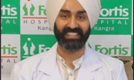 हड्डी रोगों के माहिर डॉ. गुरनिक सिंह फोर्टिस अस्पताल में दे रहे बेहतरीन सेवाएं