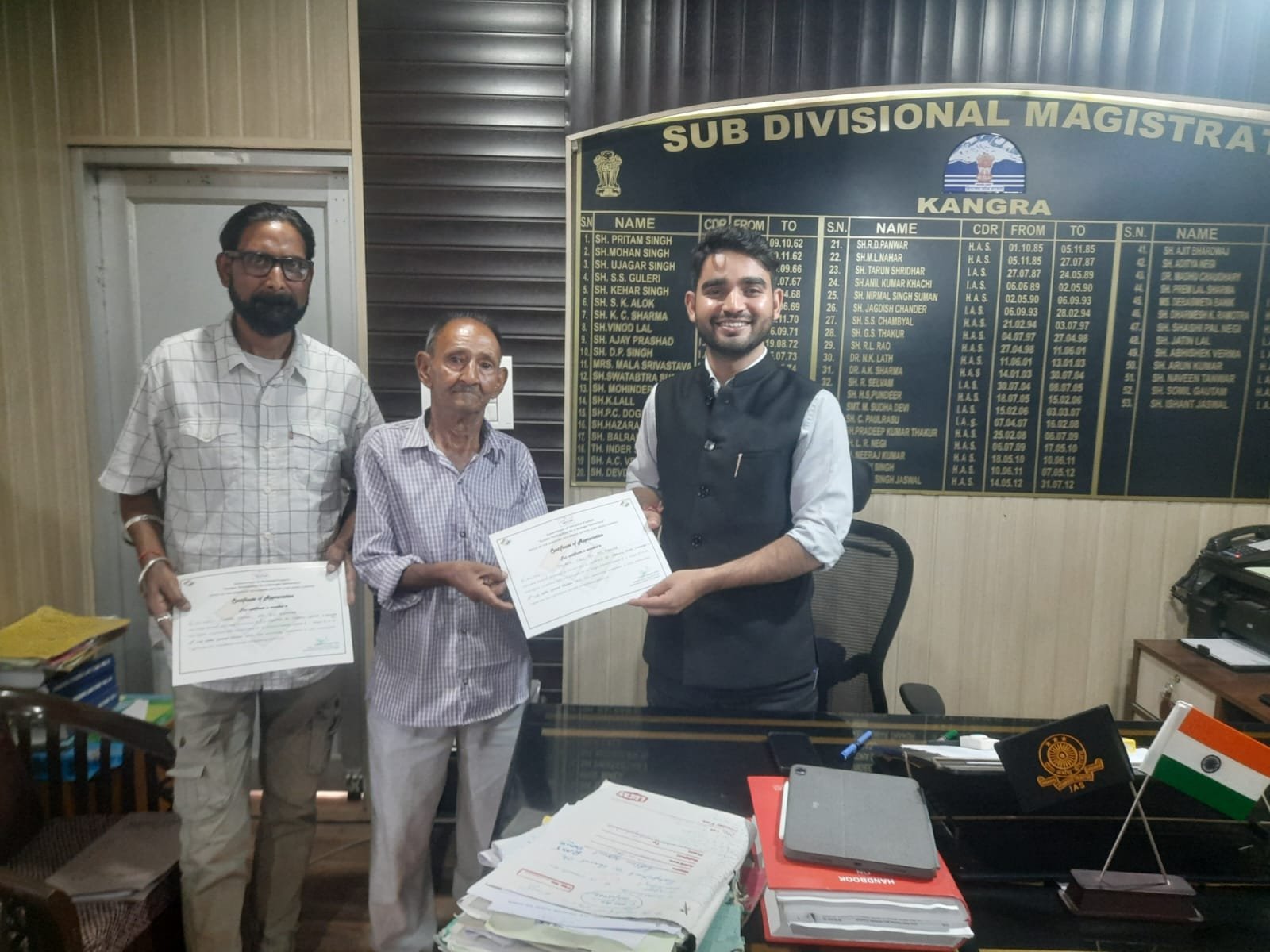 लोकसभा चुनाव 2024 के दौरान सफाई कर्मियों का कार्य प्रशंसनीय : एसडीएम कांगड़ा