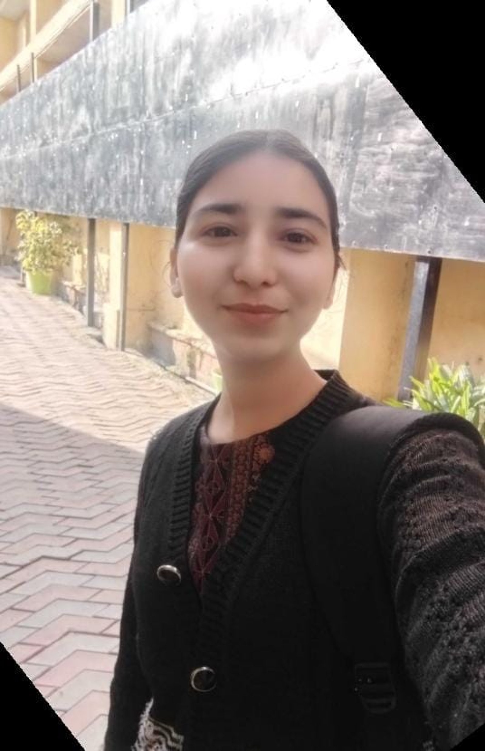 डीएवी कॉलेज कांगड़ा की कृतिका ने एचपीयू मेरिट लिस्ट में झटका तीसरा स्थान