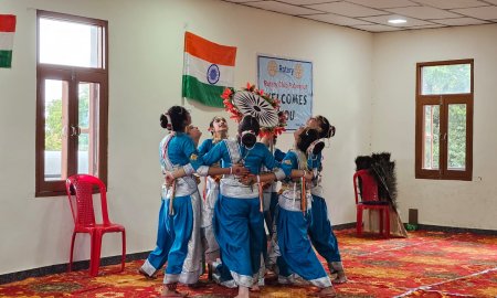 रोटरी हेल्पेज फाउंडेशन सलियाणा में मनाया स्वतंत्रता दिवस