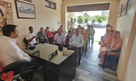 तियारा सामुदायिक स्वास्थ्य केंद्र को आदर्श चिकित्सा संस्थान किया जाएगा विकसित: पवन काजल