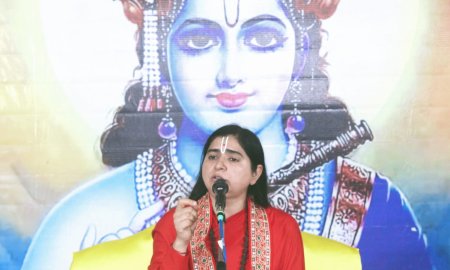 जीवन के अंधकार को दूर करने के लिए आवश्यकता गुरु की- साध्वी गरिमा भारती