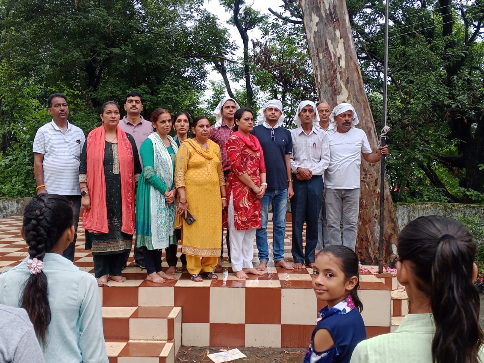ताहलिंया स्कूल में मनाया स्वतंत्रता दिवस समारोह