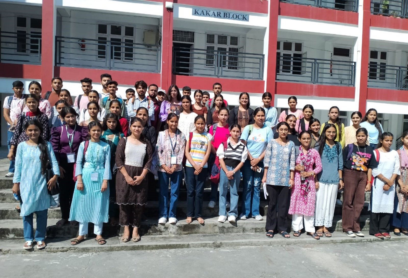 एमसीएम डीएवी कॉलेज कांगड़ा में बी.ए के छात्रों के लिए विशेष सत्र का किया आयोजन