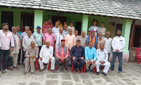 भाजपा की सदस्यता अभियान में पूर्व भाजपा सांसद सुरेश चंदेल ने लिया भाग