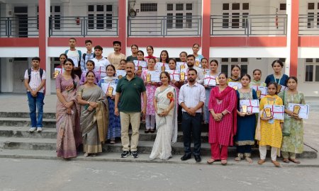 एमसीएम डीएवी कॉलेज कांगड़ा में "हिंदी पखवाड़ा" का हुआ समापन