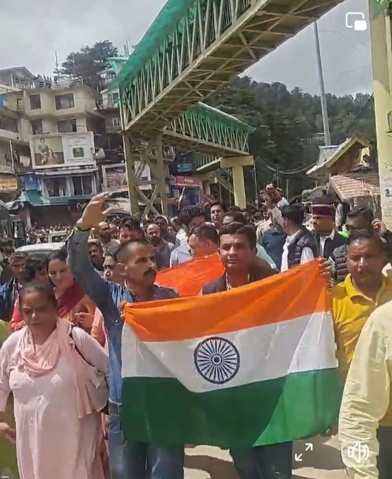 अवैध मस्जिद निर्माण पर शिमला के चौड़ा मैदान व संजौली में हिंदू संगठनों का विरोध प्रदर्शन