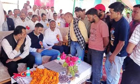 जल शक्ति विभाग में नियुक्तियों को लेकर निष्पक्ष जांच की मांग का आग्रह, सौंपा ज्ञापन