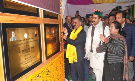 अंतरराष्ट्रीय लवी मेले में पहुंचे मुख्यमंत्री, करोड़ों की परियोजनाओं का किया उद्घाटन