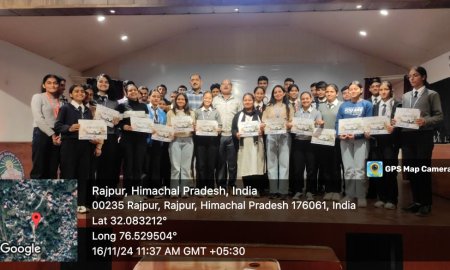 जीजीडीएसडी कॉलेज के छात्रों ने जाने यातायात नियम