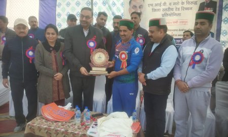 युवा वर्ग का रचनात्मकता कार्यों से जुड़ाव अतिआवश्यक: पठानिया