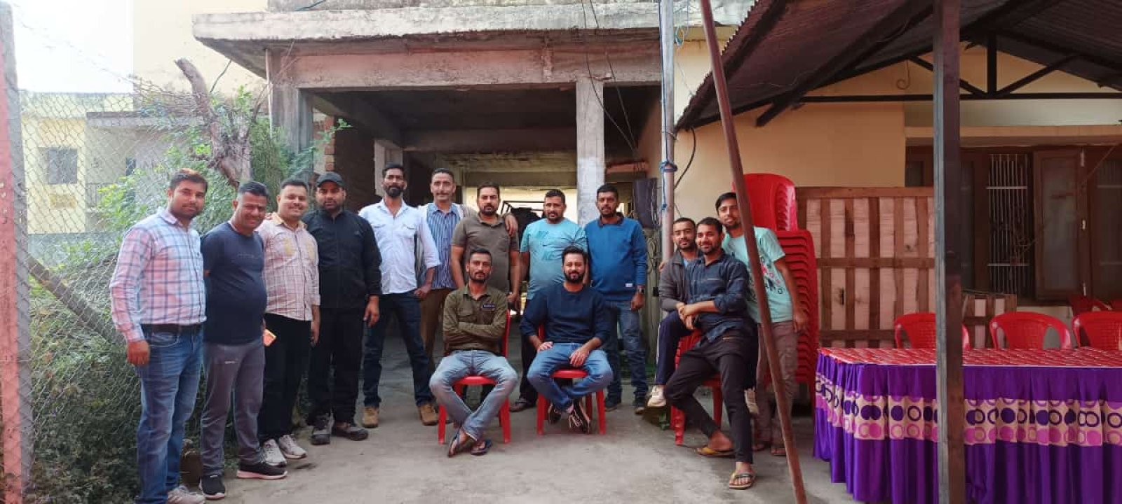 विद्युत बोर्ड मंडल शाहपुर के प्रांगण में विशाल भंडारे का किया आयोजन