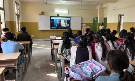 अटल बिहारी वाजपेयी राजकीय महाविद्यालय में आयोजित करियर काउंसलिंग सत्र,