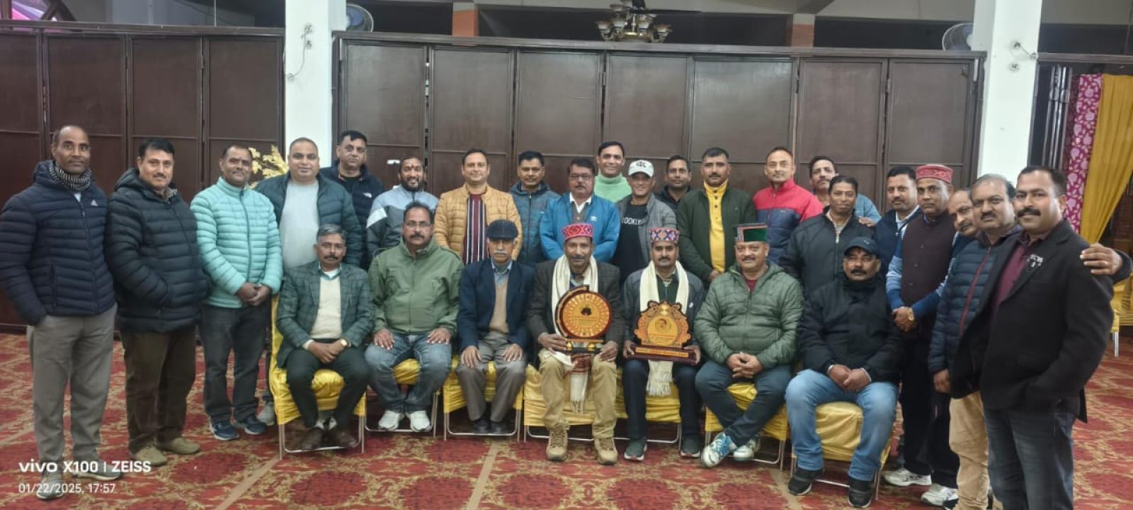 कांगड़ा व शाहपुर ब्लॉक द्वारा मटौर स्कूल में विदाई कार्यक्रम का किया आयोजन