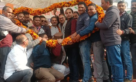 एचआरटीसी के नवनियुक्त उपाध्यक्ष अजय वर्मा का कांगड़ा पहुंचने पर हुआ जोरदार स्वागत