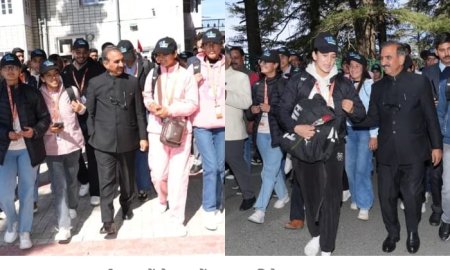 हिमाचल के सरकारी स्कूलों के बच्चे विदेश भ्रमण पर रवाना, शिक्षा मंत्री अभिभावक के तौर पर गए साथ