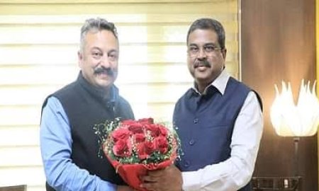 हिमाचल शिक्षा मंत्री रोहित ठाकुर ने केंद्रीय शिक्षा मंत्री से की भेंट