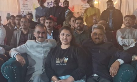 सुजानपुर होली मेले में मुख्यमंत्री ने की शिरकत