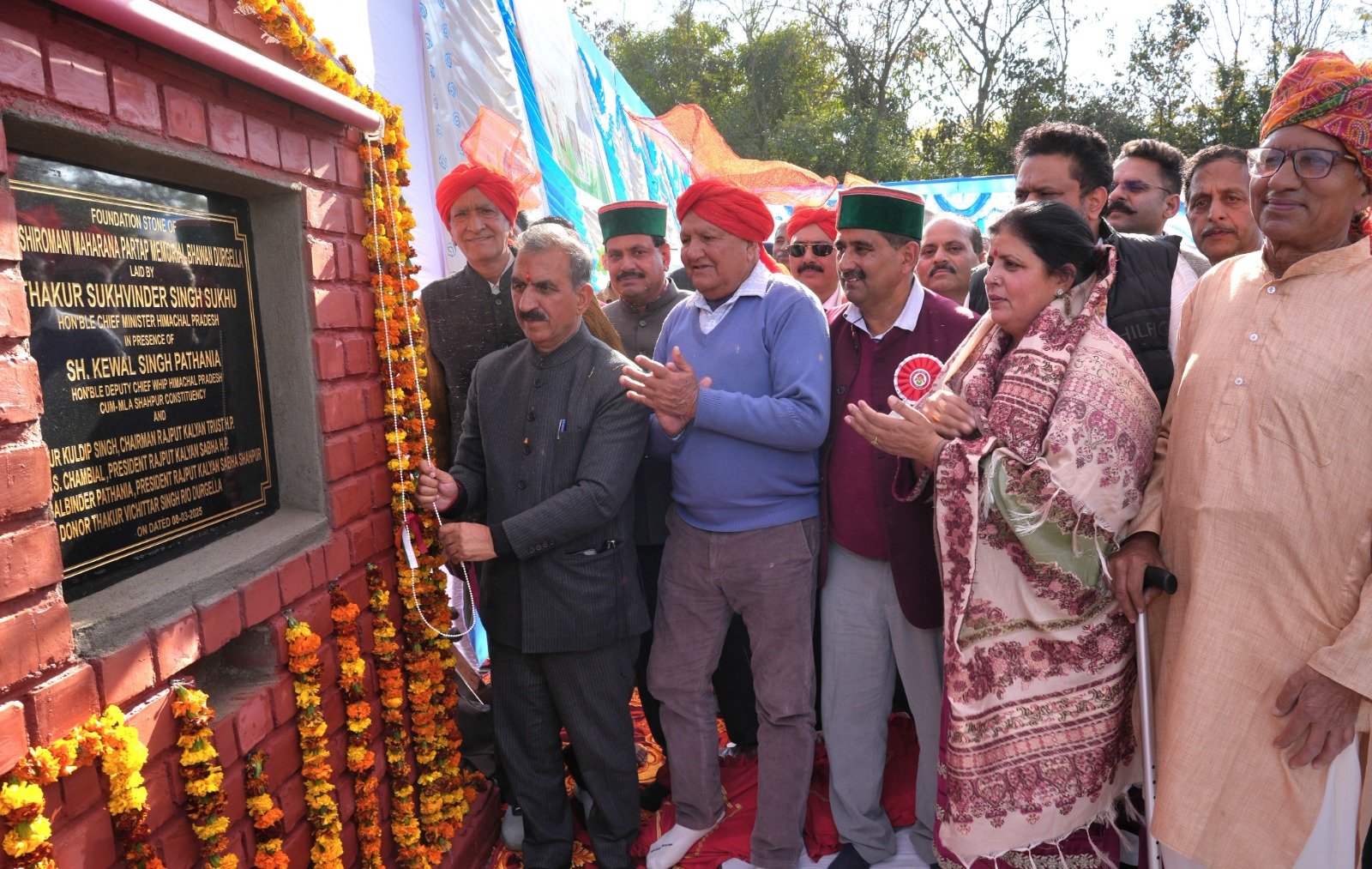 मुख्यमंत्री ने शाहपुर में 30.9 करोड़ रुपए की विकास परियोजनाओं की रखी आधारशिला