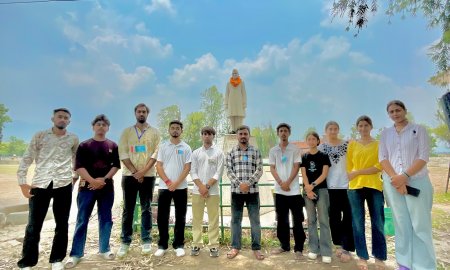 भारतरत्न पंडित जवाहर लाल नेहरू की पुण्यतिथि पर एनएसयूआई ने दी श्रद्धांजलि