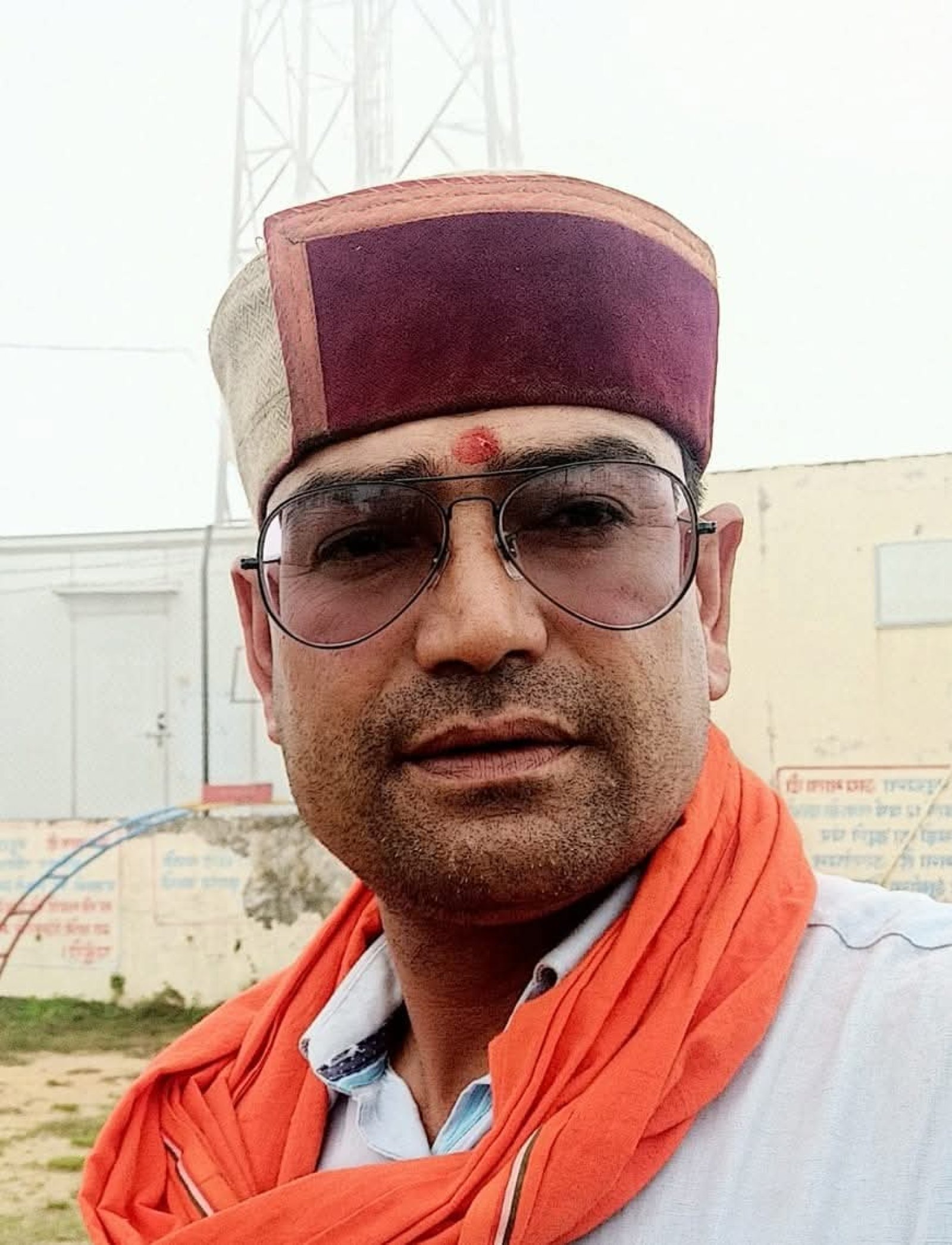 दो दशकों से अपनी जन्मभूमि से बिछड़ने का दर्द झेल रहा लोहारडी पंचायत का एक परिवार