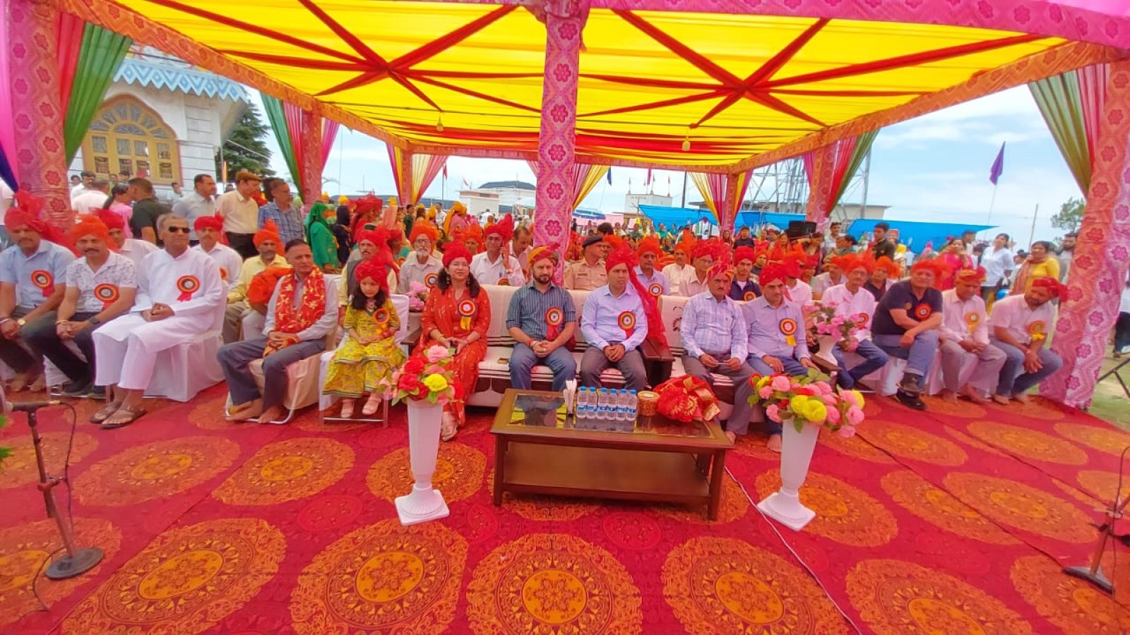 तीन दिवसीय ऐतिहासिक मुरारी देवी मेले का पूजा अर्चना कर उपायुक्त मंडी ने किया शुभारंभ