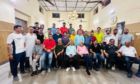 परिवहन निगम के उपाध्यक्ष बनने पर अजय वर्मा का भव्य स्वागत