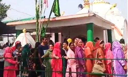 हजारों श्रद्धालुओं ने लिया लखदाता पीर का आशीर्वाद