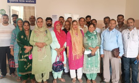 भौगोलिक और प्रशासनिक कारणों से तीनों गांवों को एक पंचायत में रखने की मांग