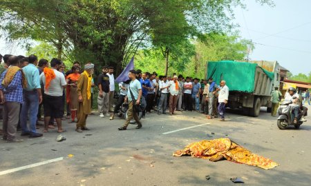 नादौन में भीषण सड़क हादसा: बाइक और टिप्पर की टक्कर में युवक की दर्दनाक मौत   