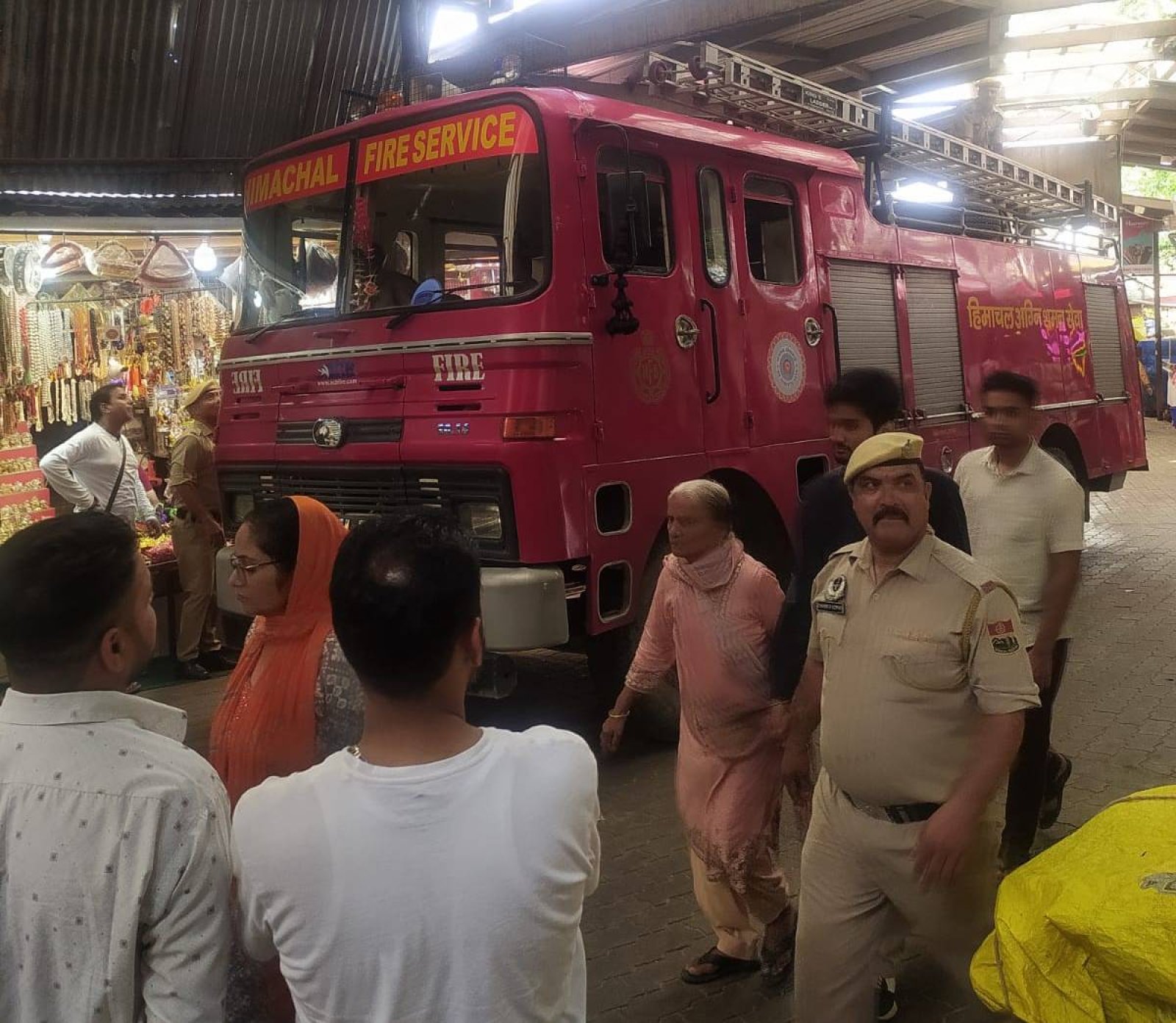 भूकंप आपदा पर ज्वालामुखी मंदिर में मॉक ड्रिल: 2 की मौत, 14 घायल दर्शाए; फायर ब्रिगेड की गाड़ी फंसी, व्यवस्थाएं सवालों के घेरे में